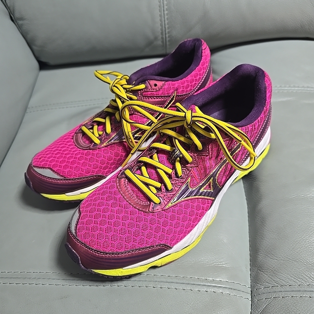 Mizuno Vaic Wave Paradox 2 SR Touch Women's Pink Purple‎ Size 8 Shoes Sneakers